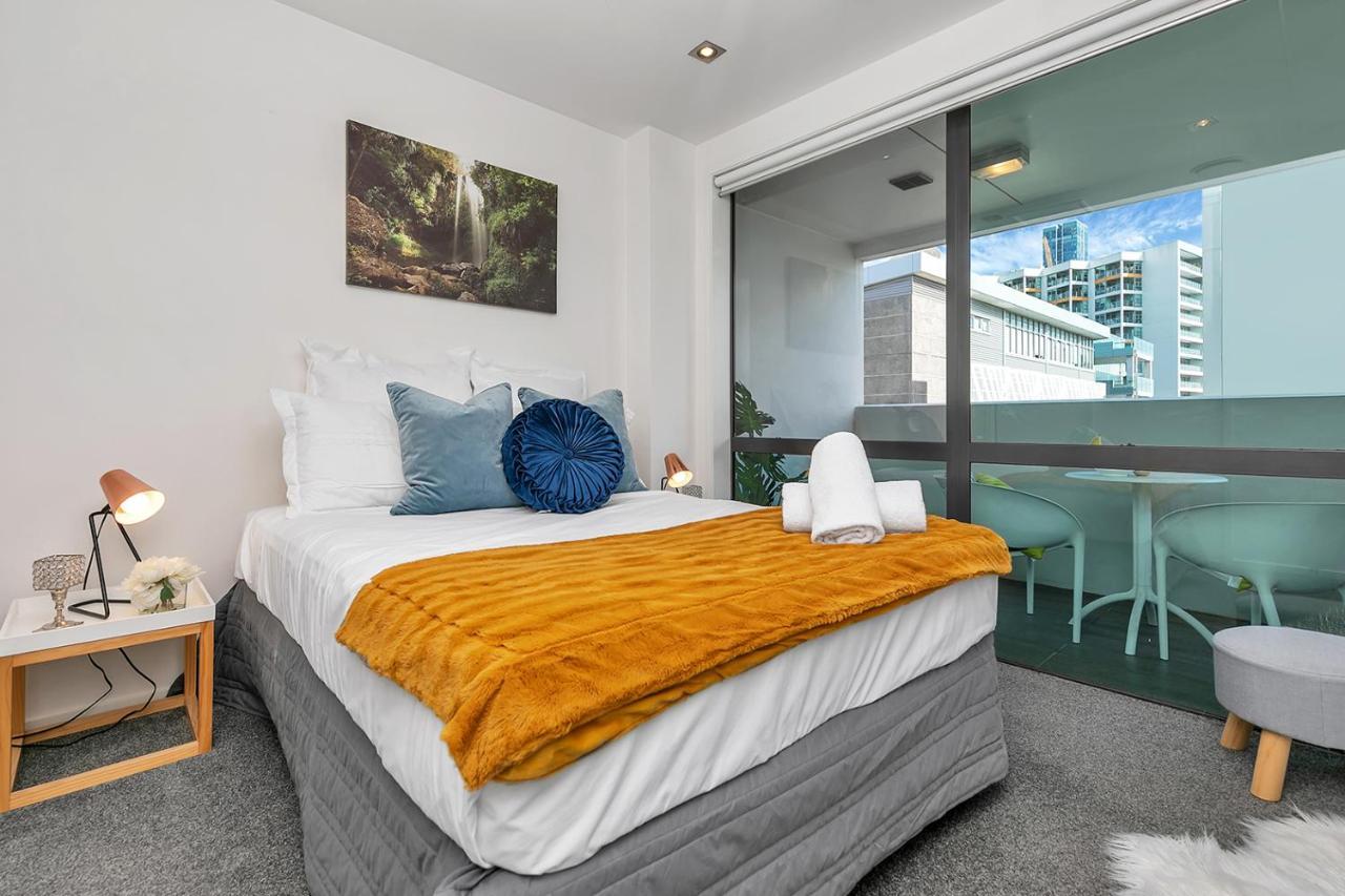 Апартаменты Dockside Delight + Cp! Окленд Экстерьер фото